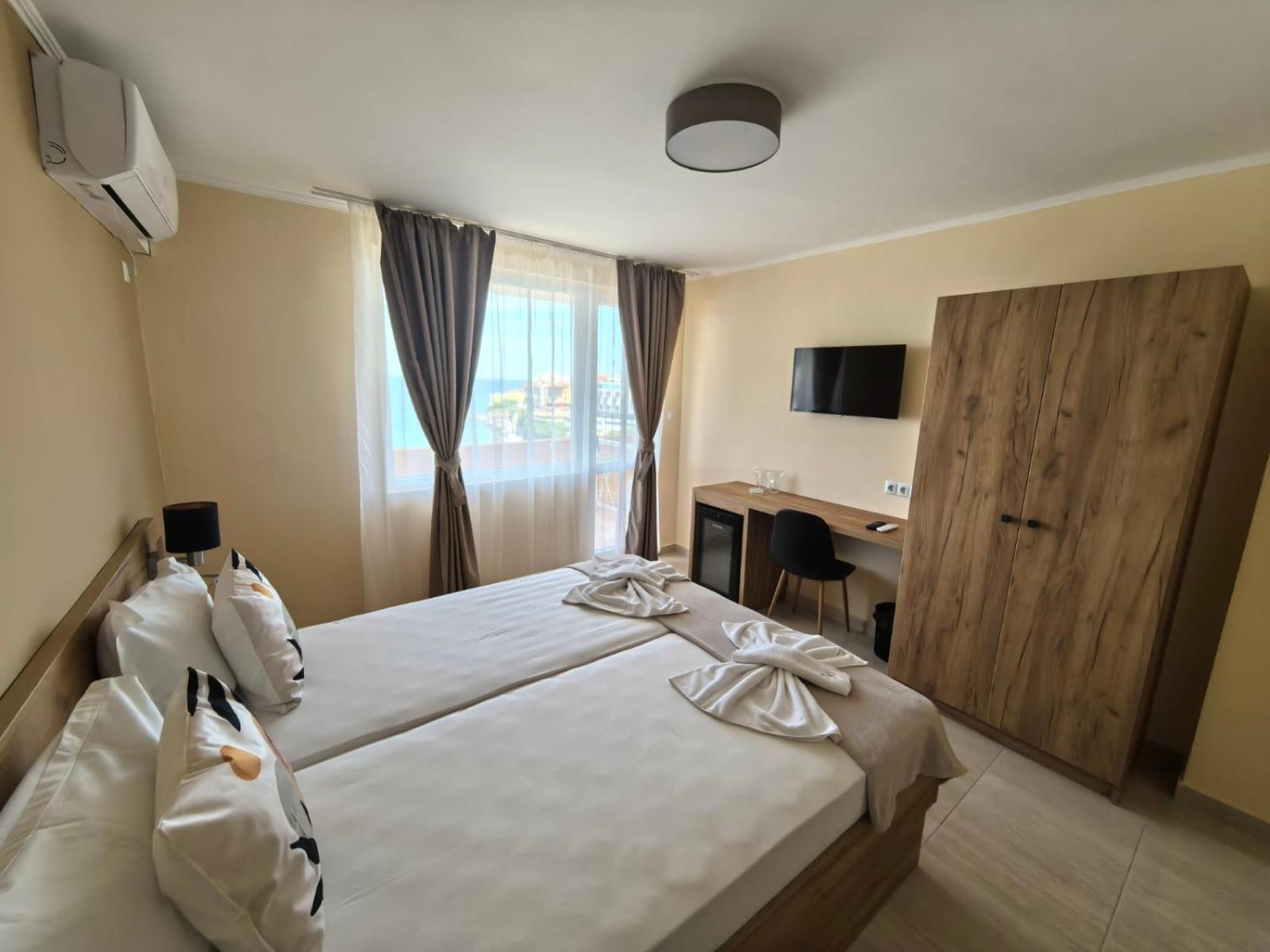 Family Hotel Alfa Vita Sozopol Exterior photo